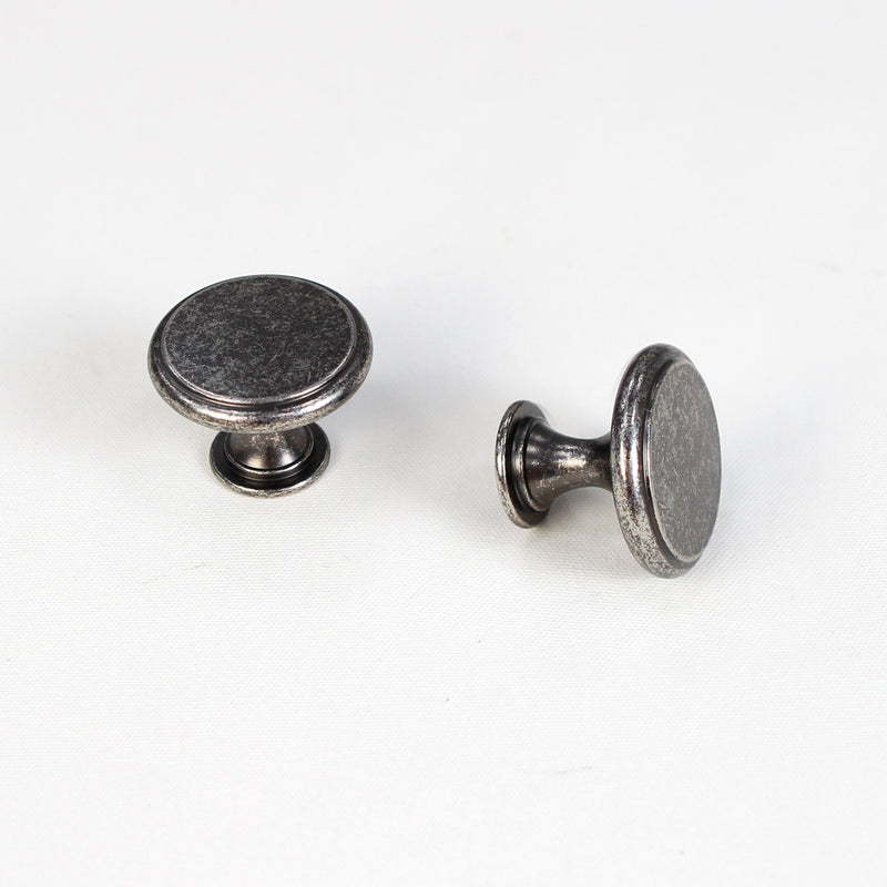 Cabinet Knob Classic Antique Nickel/Matte Black